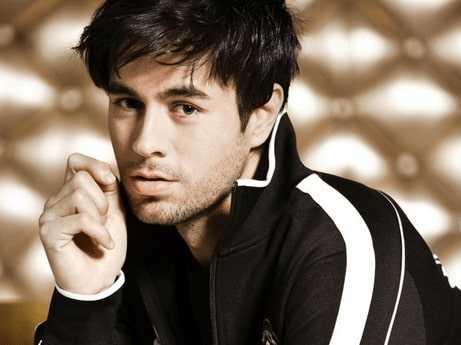 Enrique Iglesias 6853404